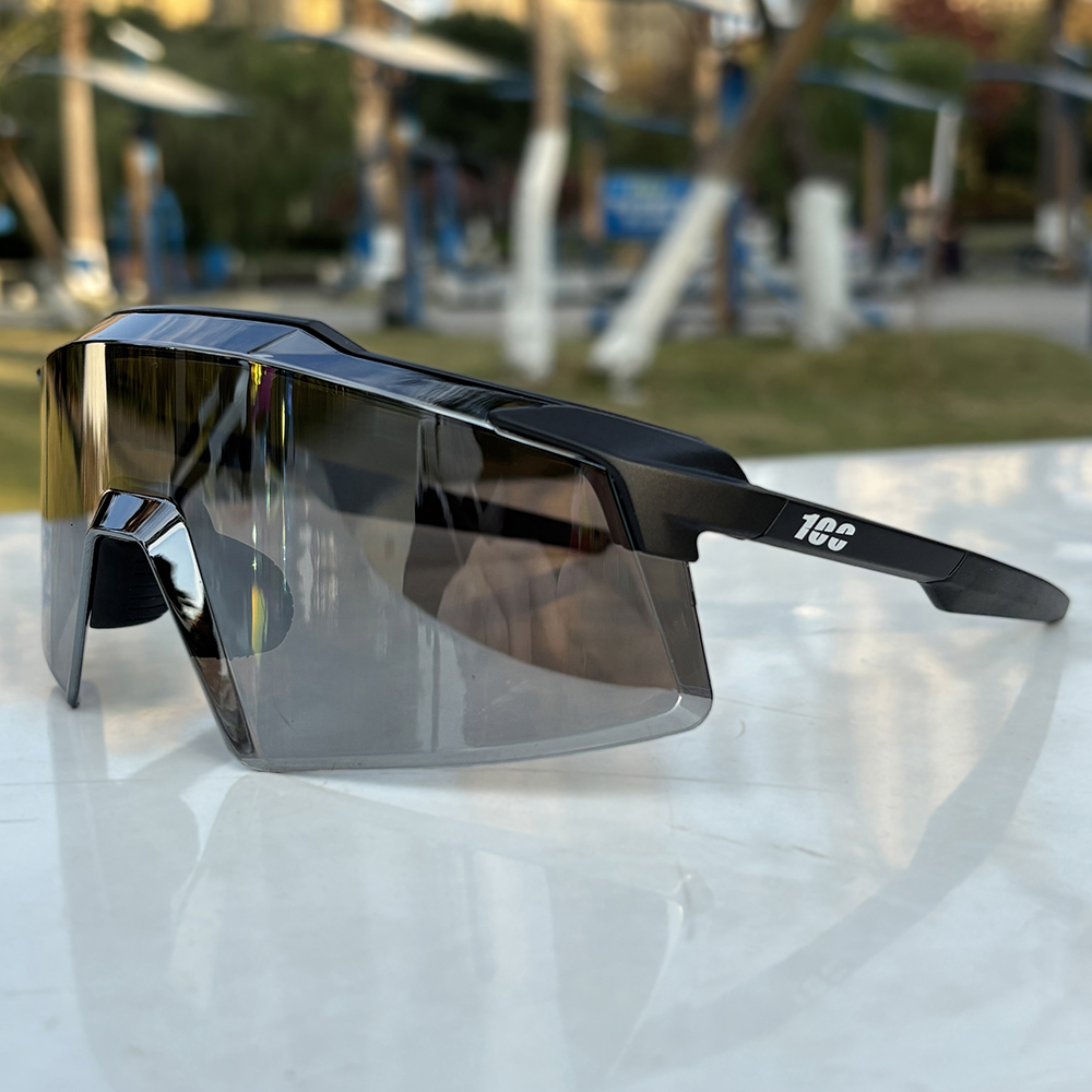 Heren fietszonnebril UV400 TR9 - Mountain Biking A Sport recensie en prijs